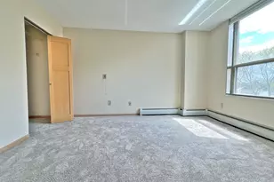 1425 W 28th St, Minneapolis, MN 55408 - Photo 9