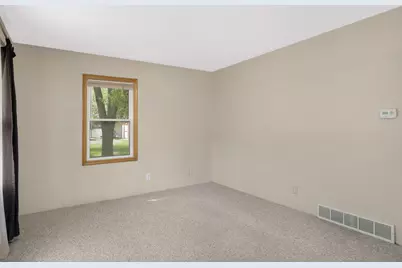 1935 55th Street E, Inver Grove Heights, MN 55077 - Photo 7