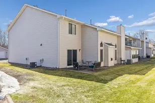 8701 Norway St NW, Coon Rapids, MN 55433 - Photo 17