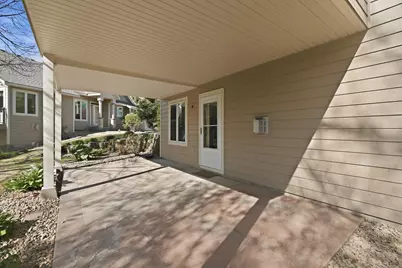8821 Stonebrooke Court, Woodbury, MN 55125 - Photo 11