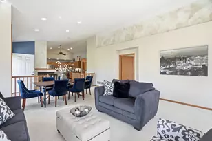 8821 Stonebrooke Ct, Woodbury, MN 55125 - Photo 19