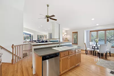 8821 Stonebrooke Court, Woodbury, MN 55125 - Photo 29