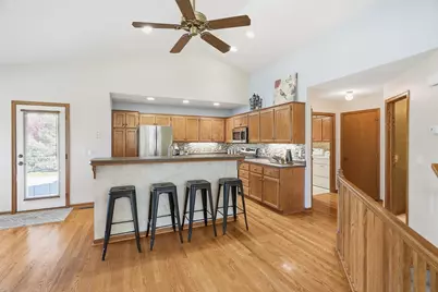 8821 Stonebrooke Court, Woodbury, MN 55125 - Photo 27