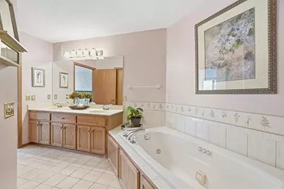 8821 Stonebrooke Court, Woodbury, MN 55125 - Photo 41