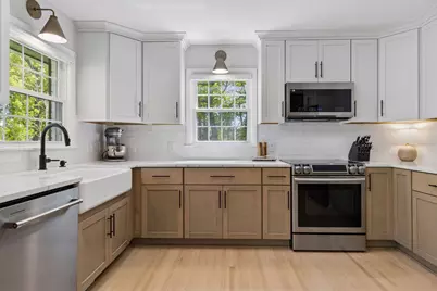 522 Shadyway Road, Wayzata, MN 55391 - Photo 7