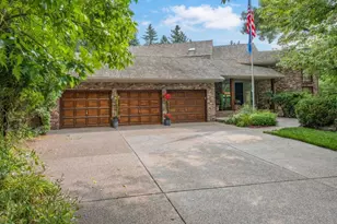 5811 Shannon Dr, Edina, MN 55439 - Photo 65