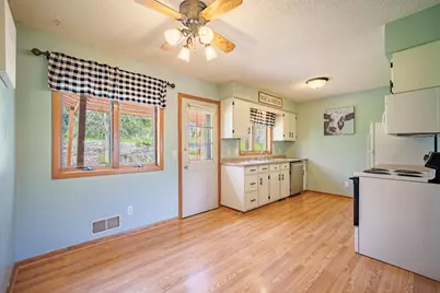 117 Vineyard Street, Cannon Falls, MN 55009 - Photo 15