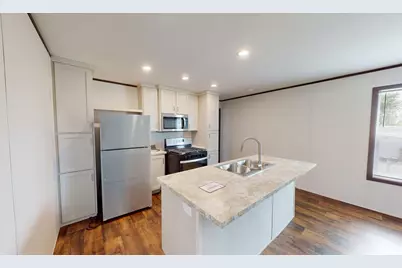 2401 Gene Avenue, Albert Lea, MN 56007 - Photo 5