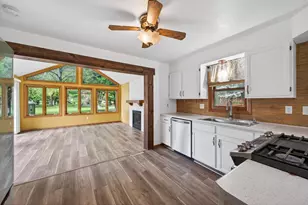1612 Goodview Ave N, Oakdale, MN 55128 - Photo 11
