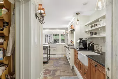 18150 Shavers Lane, Wayzata, MN 55391 - Photo 17