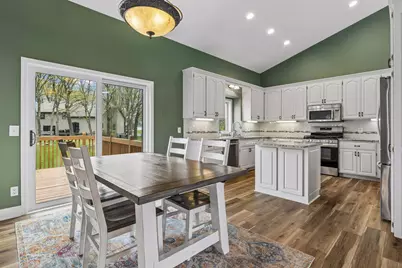 11877 Cottonwood Street NW, Coon Rapids, MN 55448 - Photo 9
