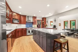 6365 Virginia Dr, Victoria, MN 55331 - Photo 9