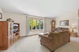 1087 Tanney Ln, Hudson, WI 54016 - Photo 17