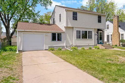 3653 Lee Avenue N, Robbinsdale, MN 55422 - Photo 1