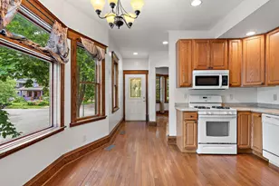1669 Hague Ave, Saint Paul, MN 55104 - Photo 3
