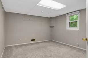 1616 Circle Dr, Burnsville, MN 55337 - Photo 21
