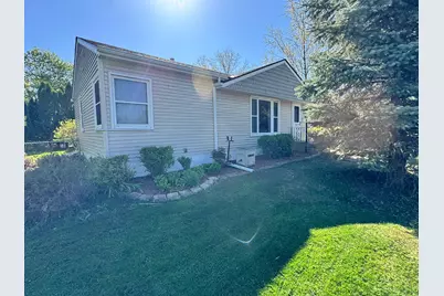 782 Howard Street N, Saint Paul, MN 55119 - Photo 3