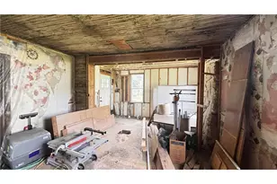 101 N Cedar St, Chaska, MN 55318 - Photo 3