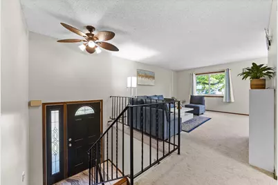 1096 Churchill Place, Shoreview, MN 55126 - Photo 5
