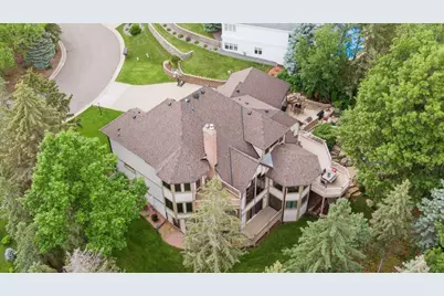 685 Valley View Court, Shoreview, MN 55126 - Photo 3