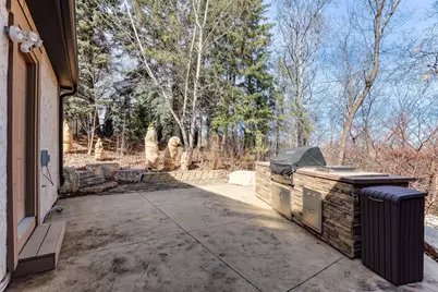 685 Valley View Court, Shoreview, MN 55126 - Photo 3