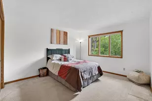 8655 Hunters Way, Apple Valley, MN 55124 - Photo 17