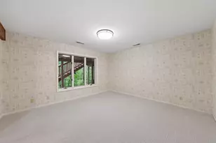 8655 Hunters Way, Apple Valley, MN 55124 - Photo 21