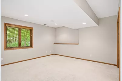 6050 Dallas Lane N, Plymouth, MN 55446 - Photo 39