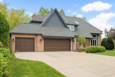 6050 Dallas Lane N, Plymouth, MN 55446 - Photo 3
