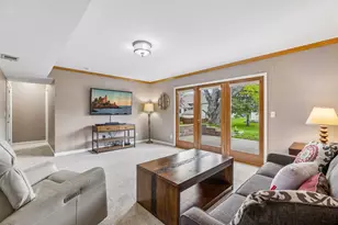 5679 Erik Ln, Shoreview, MN 55126 - Photo 21
