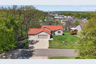 95 22nd Street SW, Rochester, MN 55902 - Photo 3
