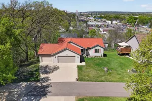 95 22nd St SW, Rochester, MN 55902 - Photo 3