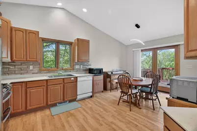 95 22nd Street SW, Rochester, MN 55902 - Photo 5