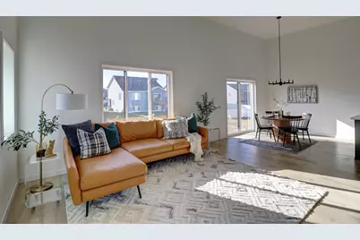 6826 Selkirk Drive S, Fargo, ND 58104 - Photo 5