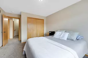 2270 Ranchview Ln N, Plymouth, MN 55447 - Photo 25
