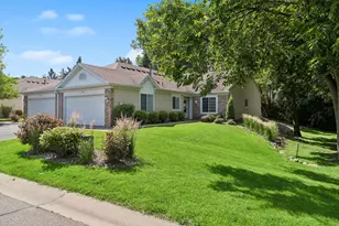 10957 Lexington Dr, Eden Prairie, MN 55344 - Photo 1