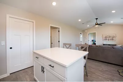 3109 Scotch Lane, Mankato, MN 56001 - Photo 7