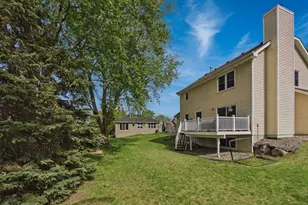 10358 Lee Dr, Eden Prairie, MN 55347 - Photo 25
