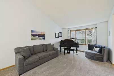 10358 Lee Drive, Eden Prairie, MN 55347 - Photo 11