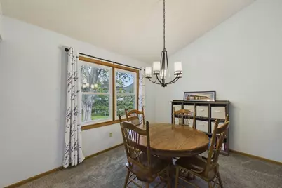 10358 Lee Drive, Eden Prairie, MN 55347 - Photo 9