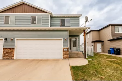 4290 Estate Drive S, Fargo, ND 58104 - Photo 1