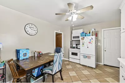 1562 Ivy Avenue E, Saint Paul, MN 55106 - Photo 3