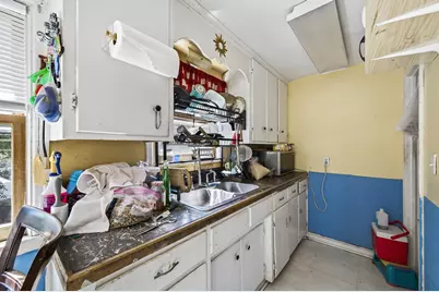 1562 Ivy Avenue E, Saint Paul, MN 55106 - Photo 9