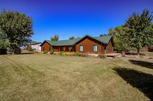 18100 Stockhousen Rd NW, Evansville, MN 56326 - Photo 3
