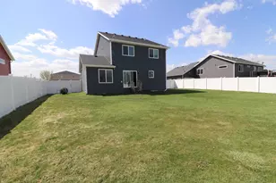 4312 10th St S, Moorhead, MN 56560 - Photo 35