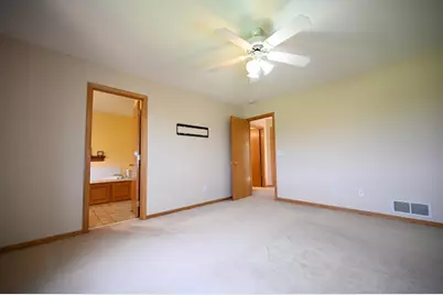 20247 Lake Ridge Drive, Prior Lake, MN 55372 - Photo 23