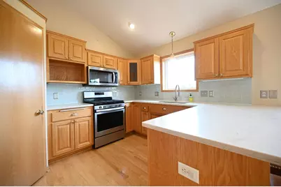 20247 Lake Ridge Drive, Prior Lake, MN 55372 - Photo 11