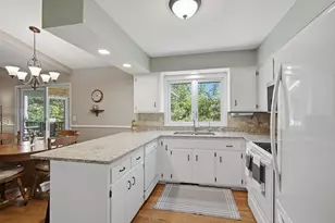 11516 172nd St W, Lakeville, MN 55044 - Photo 5