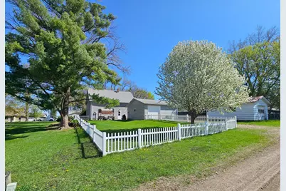 606 2nd Street, Lucan, MN 56255 - Photo 29