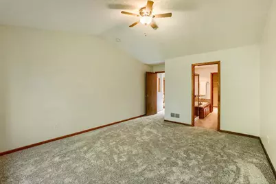 1598 Summit Shores Circle, Burnsville, MN 55306 - Photo 19
